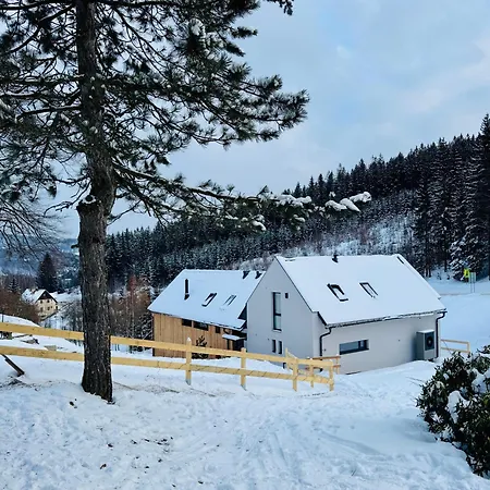 Motyli Louka S Finskou Saunou Appartement *