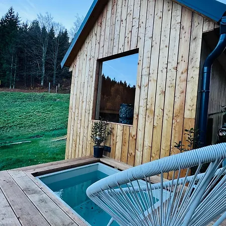 Motýlí Louka Apartamento *